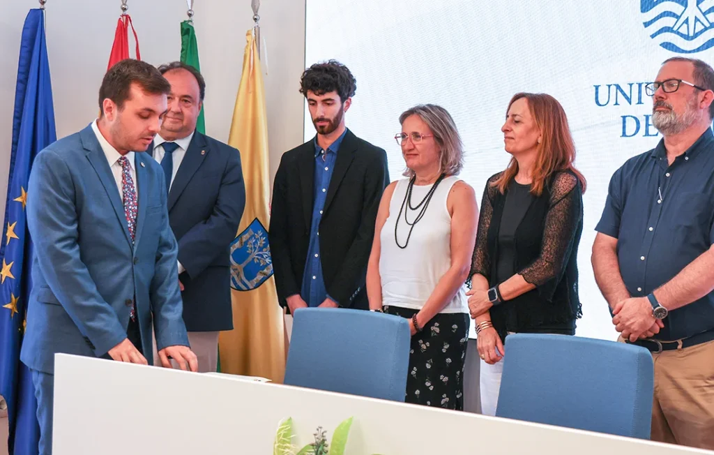 IMG “Queremos que todo el alumnado, acabe de entrar o esté terminando el Doctorado, sepa qué es el CEUCA y que estamos pa...
